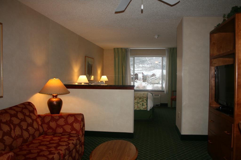 Fairfield Inn & Suites By Marriott Steamboat Springs Exterior foto